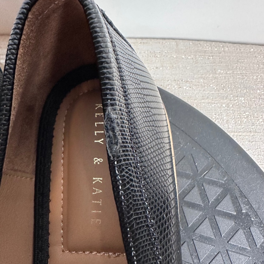Kelly & Katie Women's 9M Black Textured Loafers Slip On Flat Shoes Academia - Picture 3 of 7